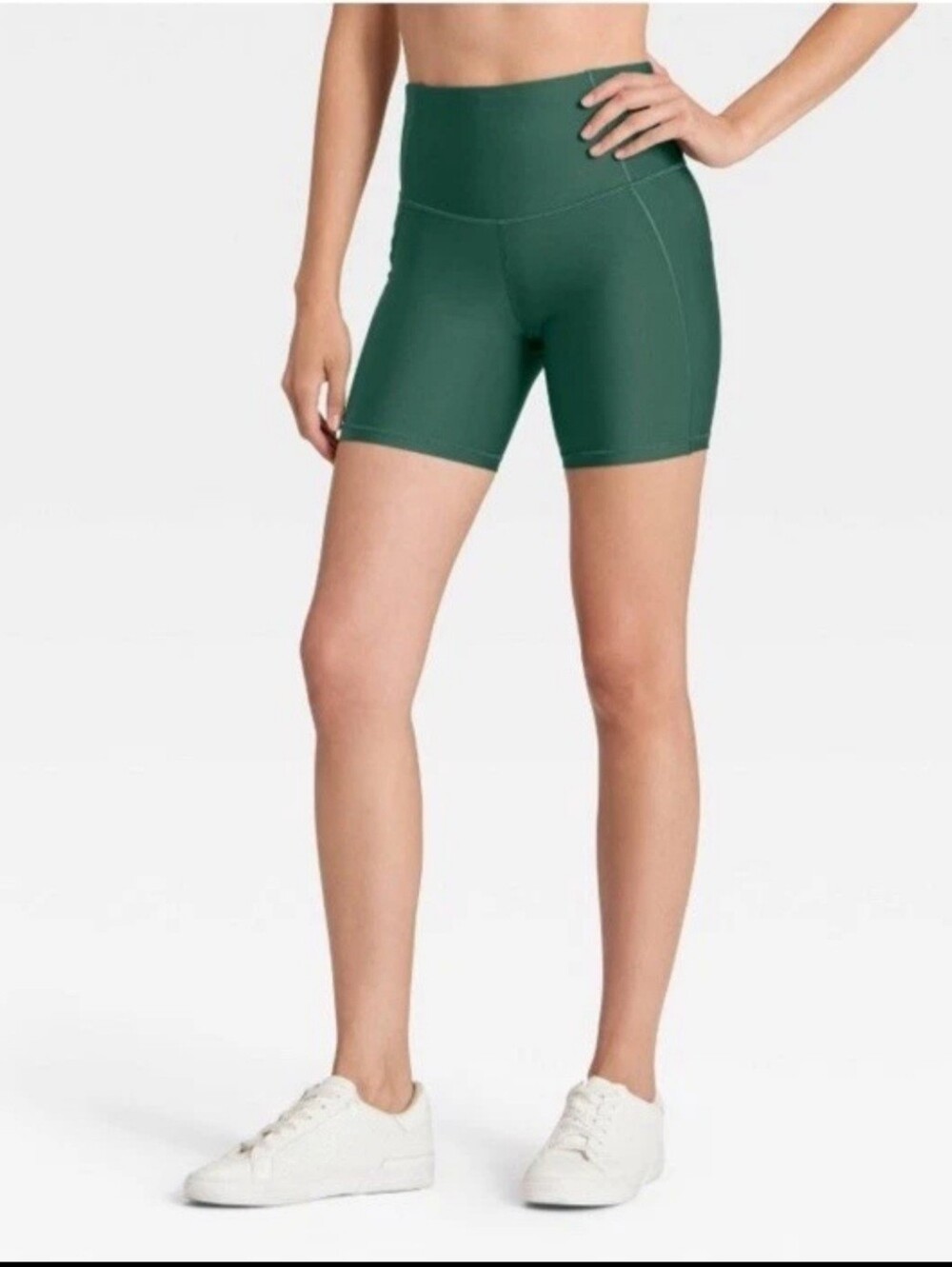 Women's All In Motion Effortless Support 6in Biker Shorts Green Size